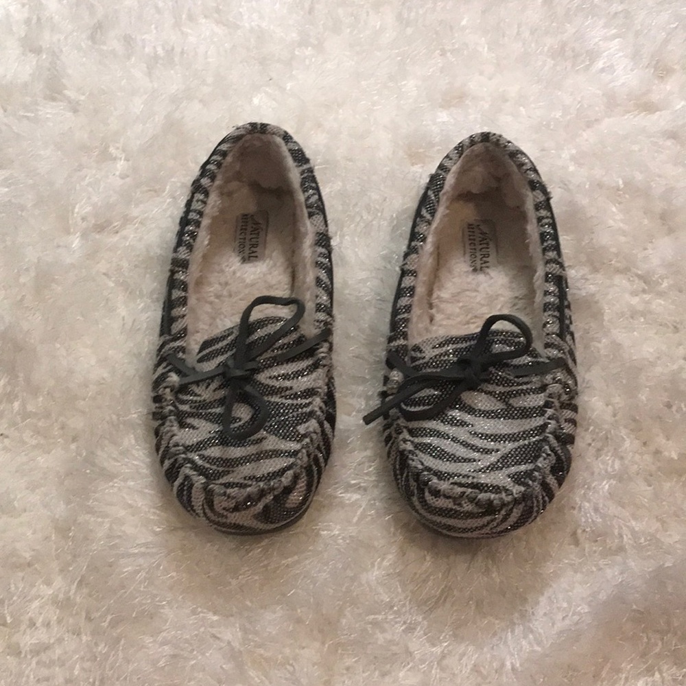 Natural reflections moccasins